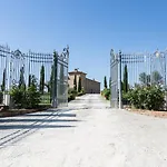 Podere San Giuseppe Oda ve Kahvaltı 4*