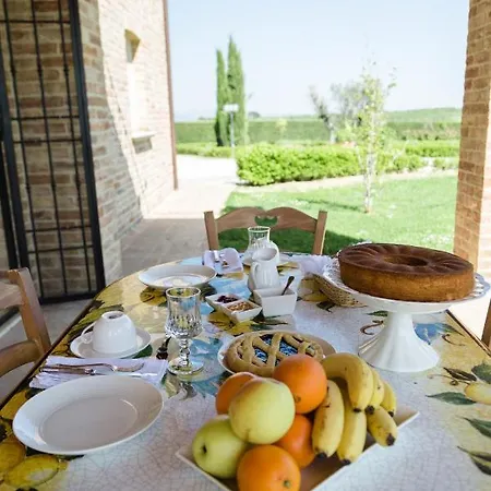 Podere San Giuseppe Bed & Breakfast