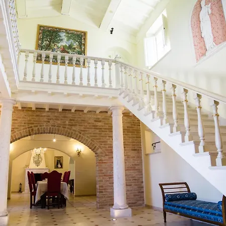 Podere San Giuseppe Bed & Breakfast 4*