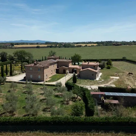Bed & Breakfast Podere San Giuseppe 4*