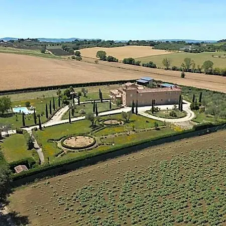 Podere San Giuseppe 4*