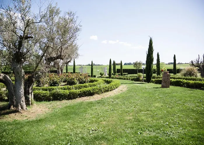 Podere San Giuseppe فندق مبيت وإفطار 4*