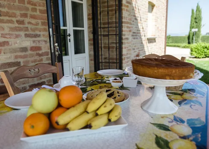 Podere San Giuseppe Bed & Breakfast 4*