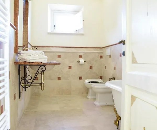 Podere San Giuseppe فندق مبيت وإفطار 4*